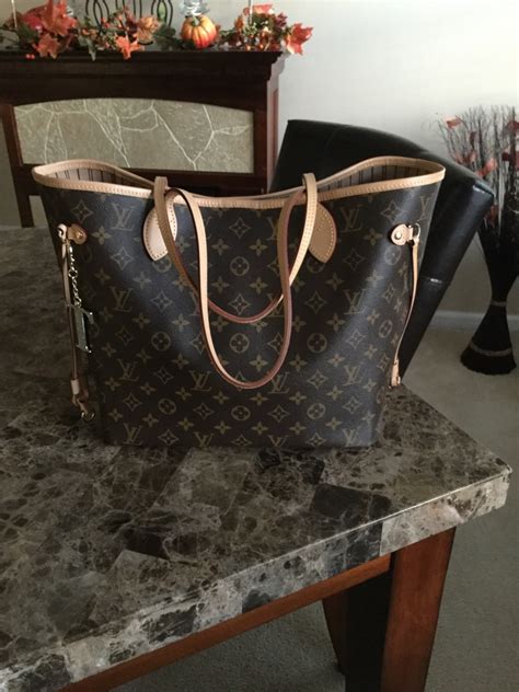 louis vuitton damier vs monogram neverfull|Louis Vuitton Neverfull authentication.